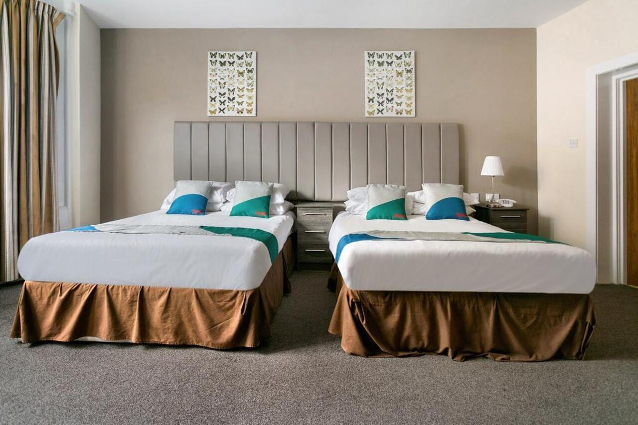 גלאזגו Oyo The Ivory Hotel מראה חיצוני תמונה