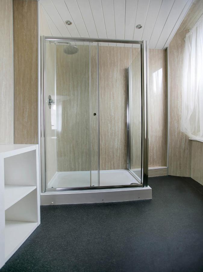 גלאזגו Oyo The Ivory Hotel מראה חיצוני תמונה